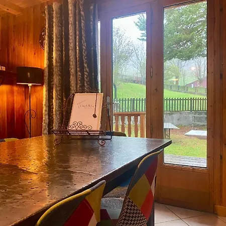 Le Refuge, Chalet Au Pied Des Pistes Au Sauze *
